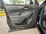 2023 Toyota Highlander AWD SUV for sale #L5M126397A - photo 36