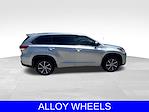 2018 Toyota Highlander 4x2 SUV for sale #L5XB86297B - photo 4