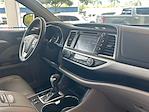 Used 2016 Toyota Highlander XLE for sale #L5ZE15077A - photo 26