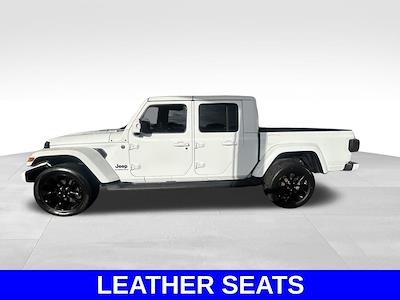 2023 Jeep Gladiator Crew Cab 4WD Pickup for sale #LPE12308 - photo 2