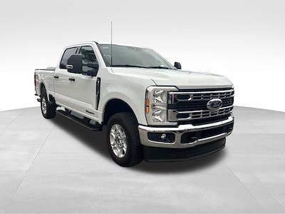 Used 2025 Ford F-250 XLT Crew Cab for sale #LPE12491 - photo 2