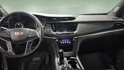 Used 2022 Cadillac XT5 - photo 1