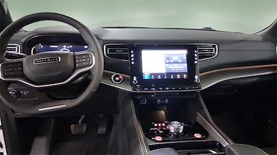 Used 2025 Jeep Wagoneer L - photo 1