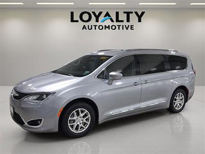 Used 2020 Chrysler Pacifica Touring L Minivan for sale #C6284194 - photo 1