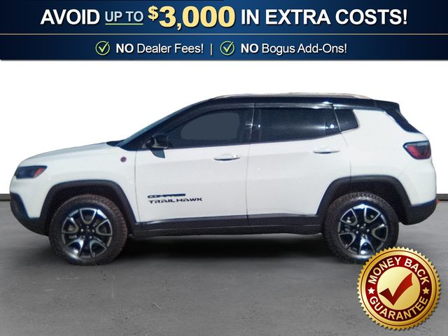 Used 2025 Jeep Compass - photo 2