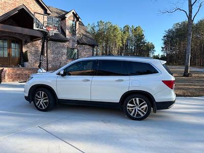 Used 2016 Honda Pilot - photo 1
