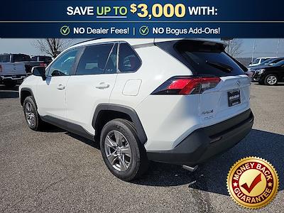 Used 2025 Toyota RAV4 - photo 1