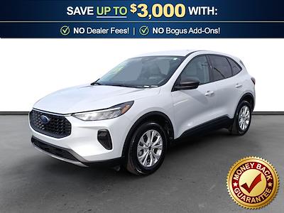 Used 2025 Ford Escape - photo 1
