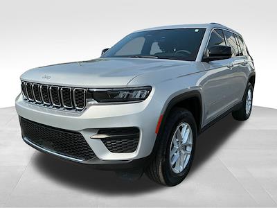 2025 Jeep Grand Cherokee 4x2 SUV for sale #F25AT052A - photo 1