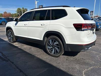 Used 2024 Volkswagen Atlas SE for sale #F25AT078A - photo 2