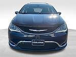 Used 2018 Chrysler Pacifica Limited Minivan for sale #F25BU006A - photo 8