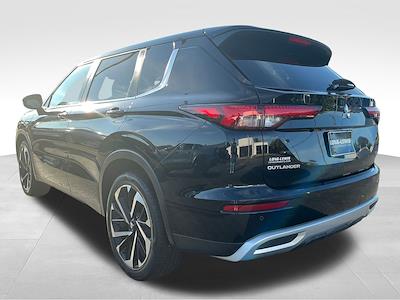 Used 2023 Mitsubishi Outlander SE SUV for sale #F25OT047A - photo 2