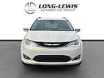 Used 2017 Chrysler Pacifica Limited Minivan for sale #F25OT086B - photo 8