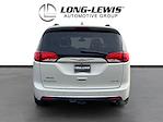 Used 2017 Chrysler Pacifica Limited Minivan for sale #F25OT086B - photo 4
