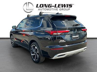 Used 2022 Mitsubishi Outlander - photo 1