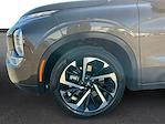 2022 Mitsubishi Outlander FWD SUV for sale #F26AT021B - photo 13
