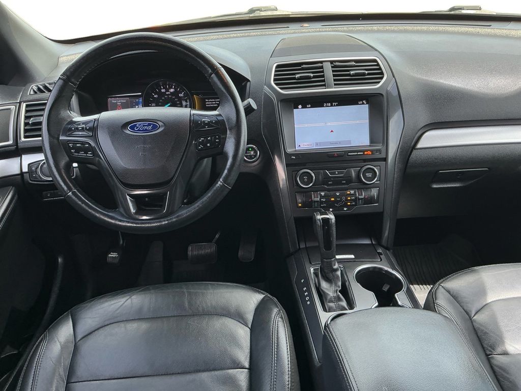 Used 2017 Ford Explorer - photo 19