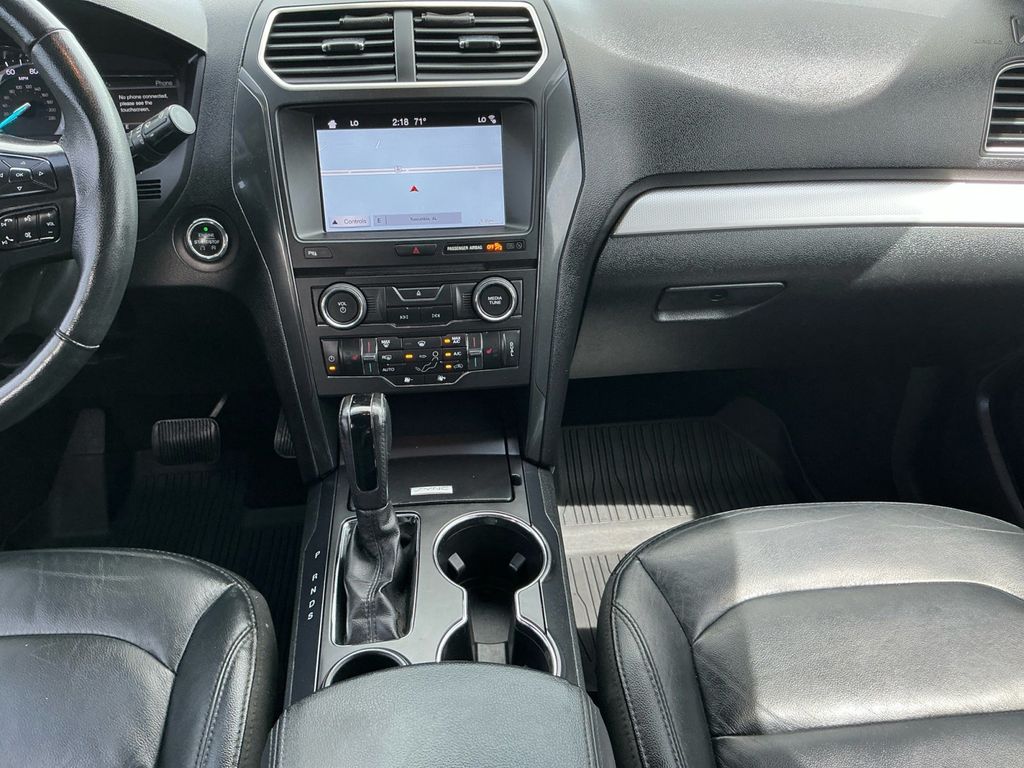 Used 2017 Ford Explorer - photo 22