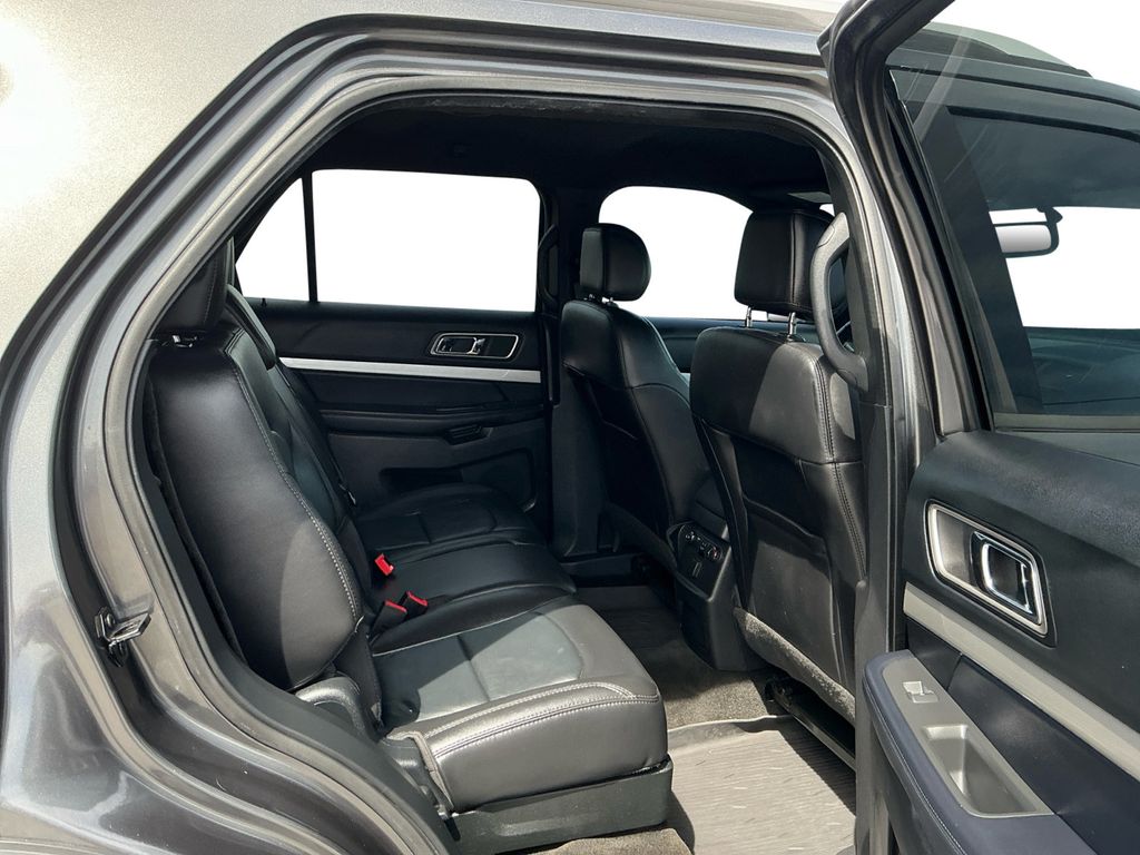 Used 2017 Ford Explorer - photo 25