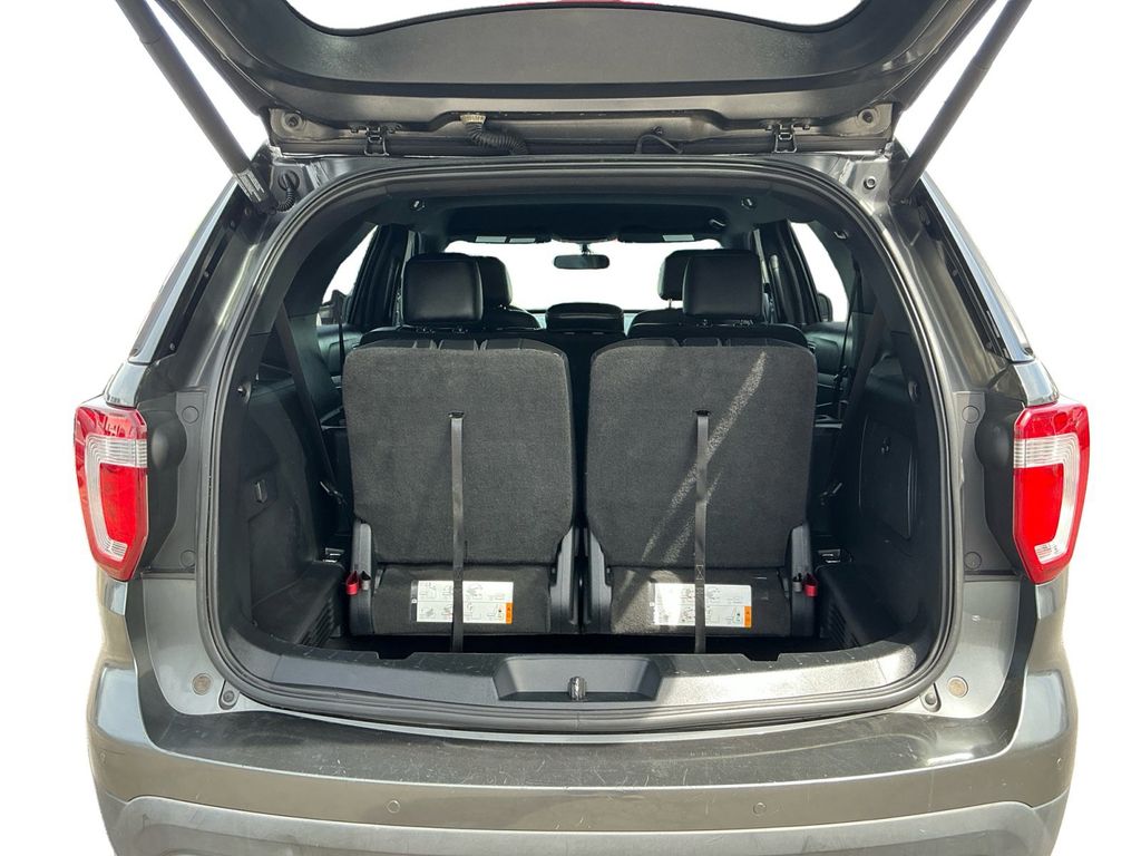 Used 2017 Ford Explorer - photo 26