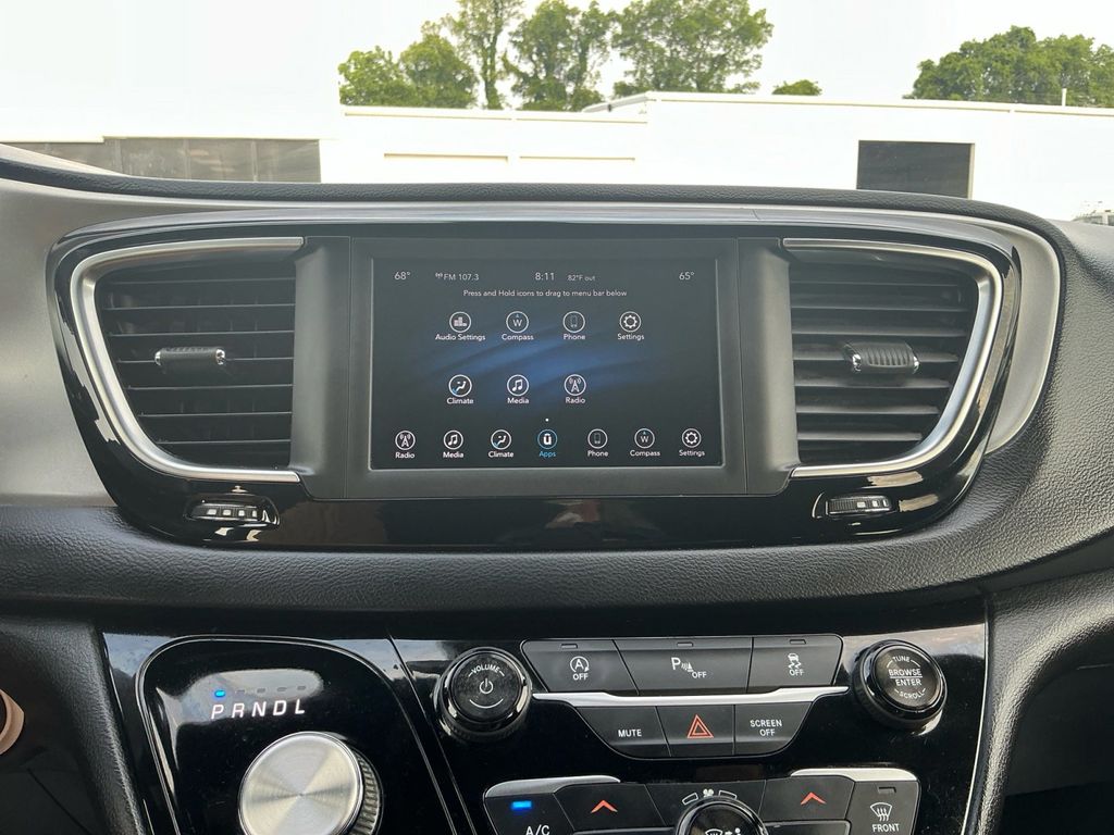 Used 2018 Chrysler Pacifica - photo 22