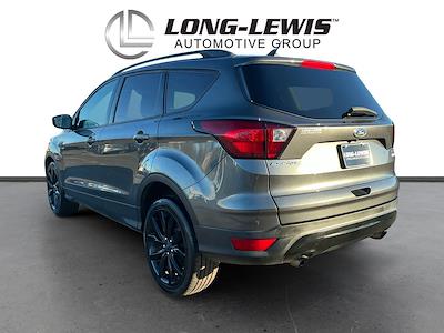 Used 2019 Ford Escape SE for sale #F26TG018A - photo 2