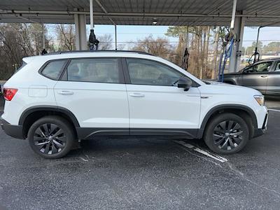 2024 Volkswagen Taos FWD SUV for sale #F26TG032A - photo 2