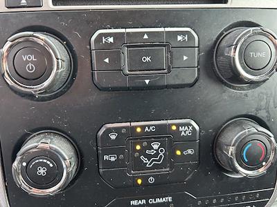 Used 2017 Ford Expedition - photo 1