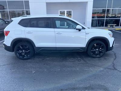 2022 Volkswagen Taos FWD SUV for sale #FA1111 - photo 2