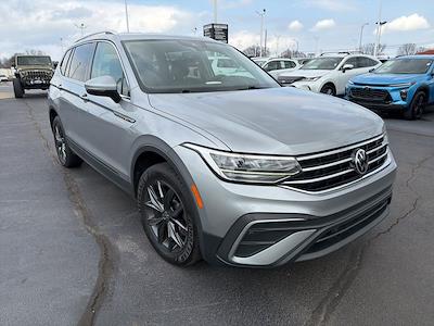 Used 2023 Volkswagen Tiguan - photo 1