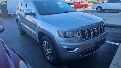 Used 2017 Jeep Grand Cherokee - photo 1
