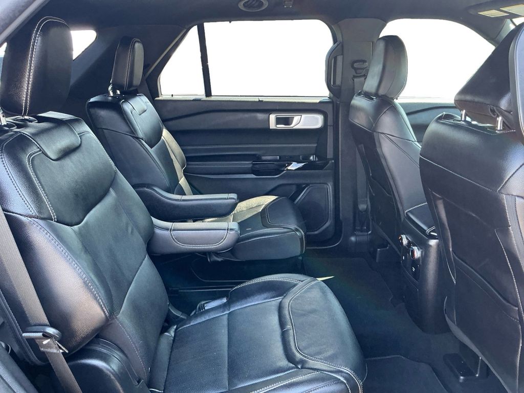 Used 2023 Ford Explorer - photo 19