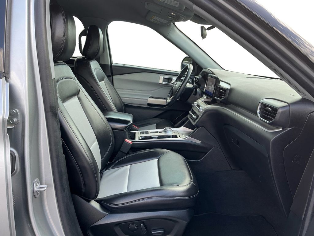 Used 2022 Ford Explorer - photo 23