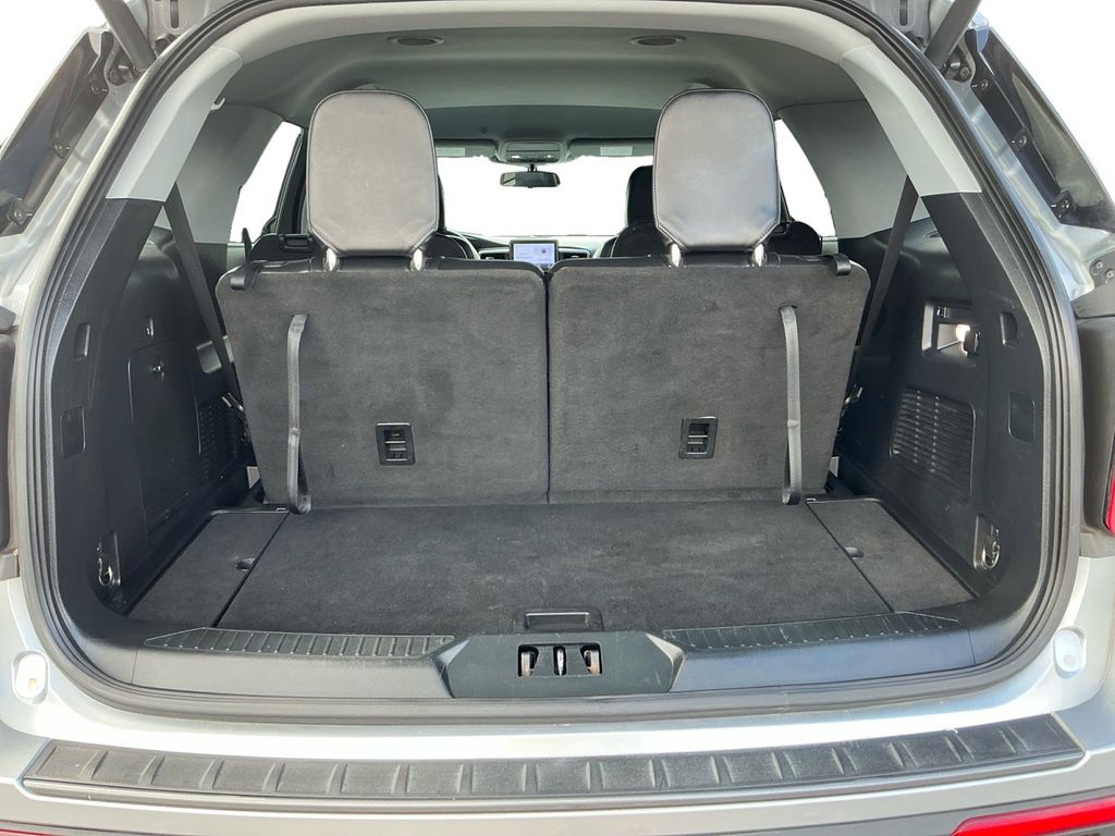 Used 2022 Ford Explorer - photo 25
