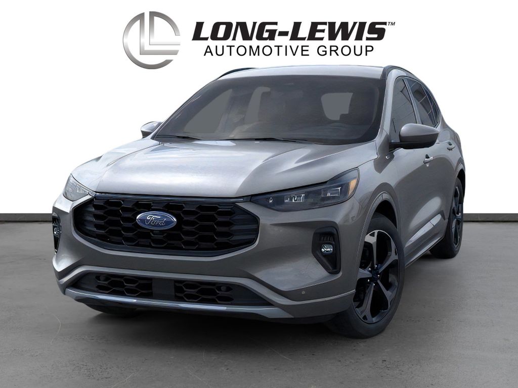 Used 2024 Ford Escape - photo 2