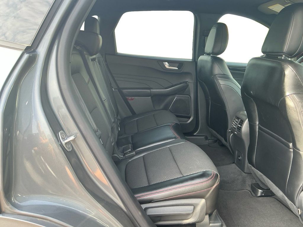 Used 2024 Ford Escape - photo 25
