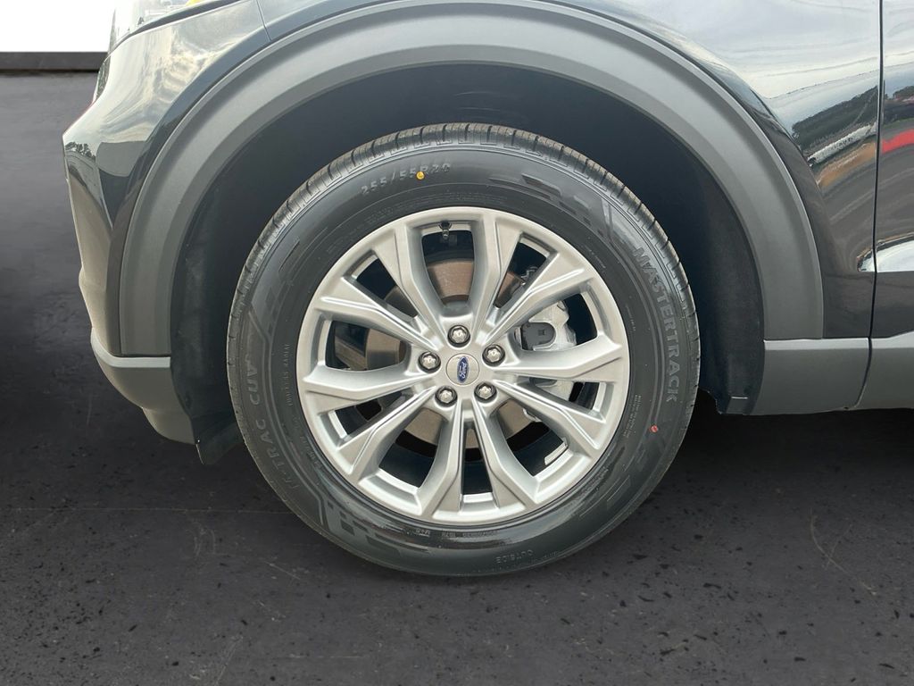 Used 2023 Ford Explorer - photo 10