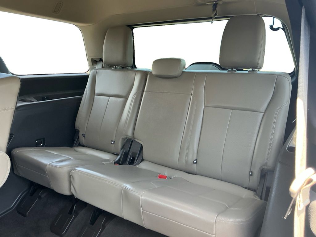 Used 2021 Ford Expedition - photo 22