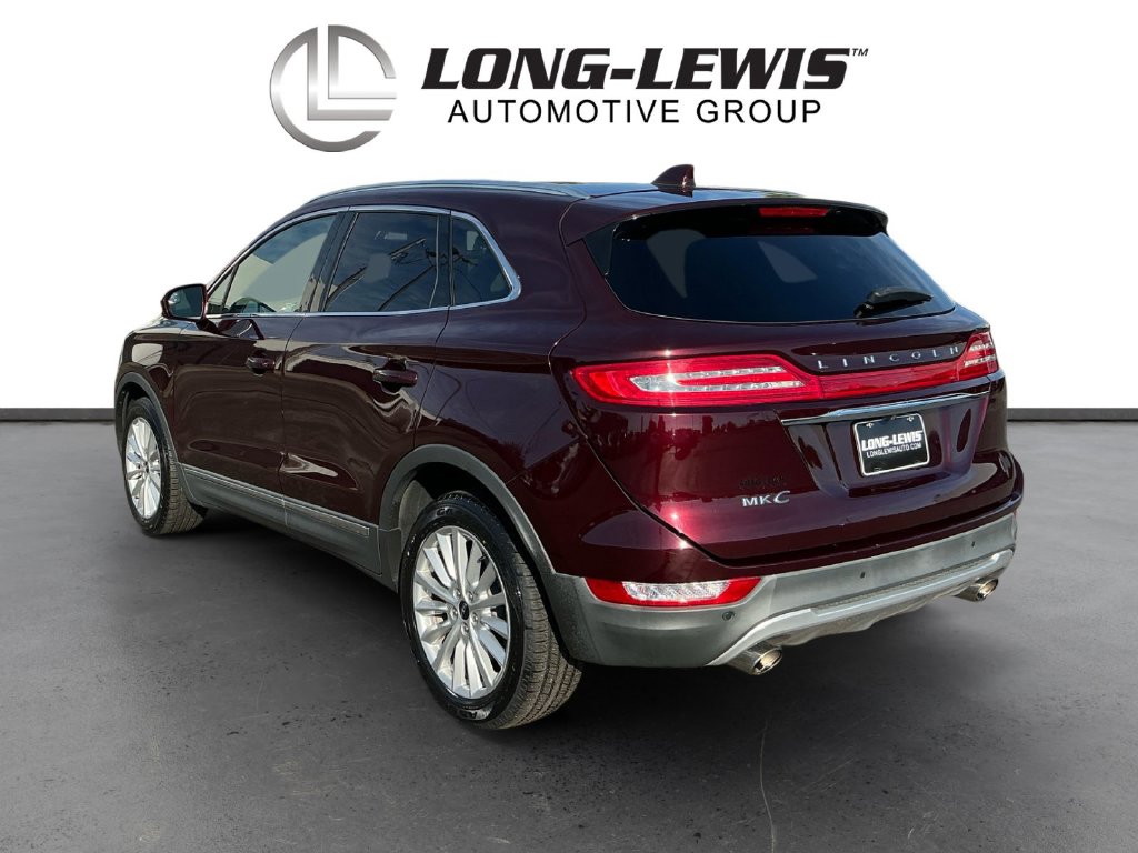 Used 2019 Lincoln MKC - photo 2