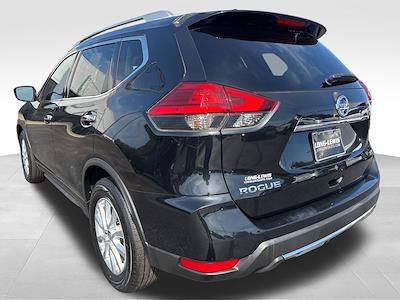 Used 2017 Nissan Rogue SV SUV for sale #T26EQ017B - photo 2