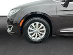 Used 2017 Chrysler Pacifica Touring L Minivan for sale #T26EQ034B - photo 13