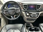 Used 2017 Chrysler Pacifica Touring L Minivan for sale #T26EQ034B - photo 17
