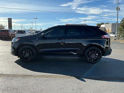 Used 2023 Ford Edge - photo 1