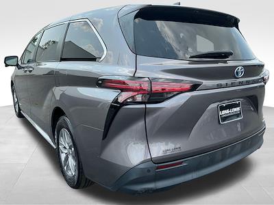 Used 2021 Toyota Sienna XLE Minivan for sale #TA0315 - photo 2