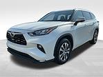 2020 Toyota Highlander 4x2 SUV for sale #TA0315A - photo 1