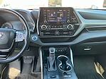 2020 Toyota Highlander 4x2 SUV for sale #TA0315A - photo 17
