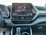 2020 Toyota Highlander 4x2 SUV for sale #TA0315A - photo 18