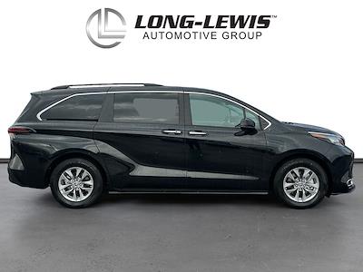 Used 2023 Toyota Sienna - photo 1