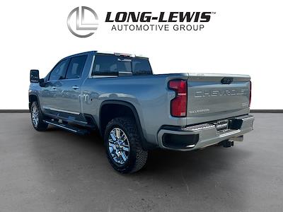 Used 2024 Chevrolet Silverado 2500 - photo 1