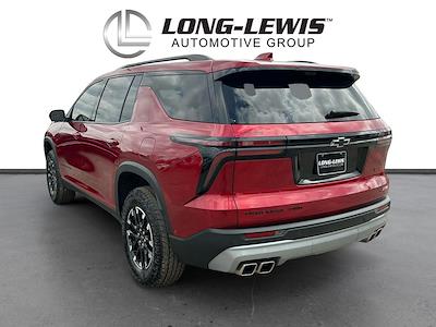 Used 2024 Chevrolet Traverse - photo 1